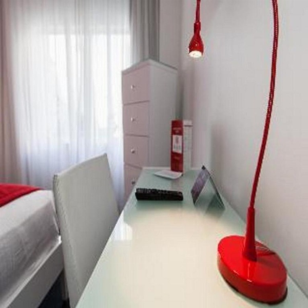 Red South Beach Hotel image 24