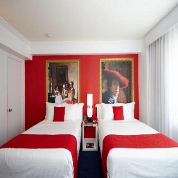 Red South Beach Hotel image 25